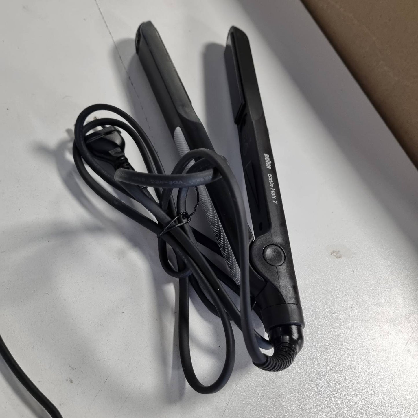 289547 - BRAUN Pjastër flokësh Satin Hair 7 ST 710 me teknologji IONTEC