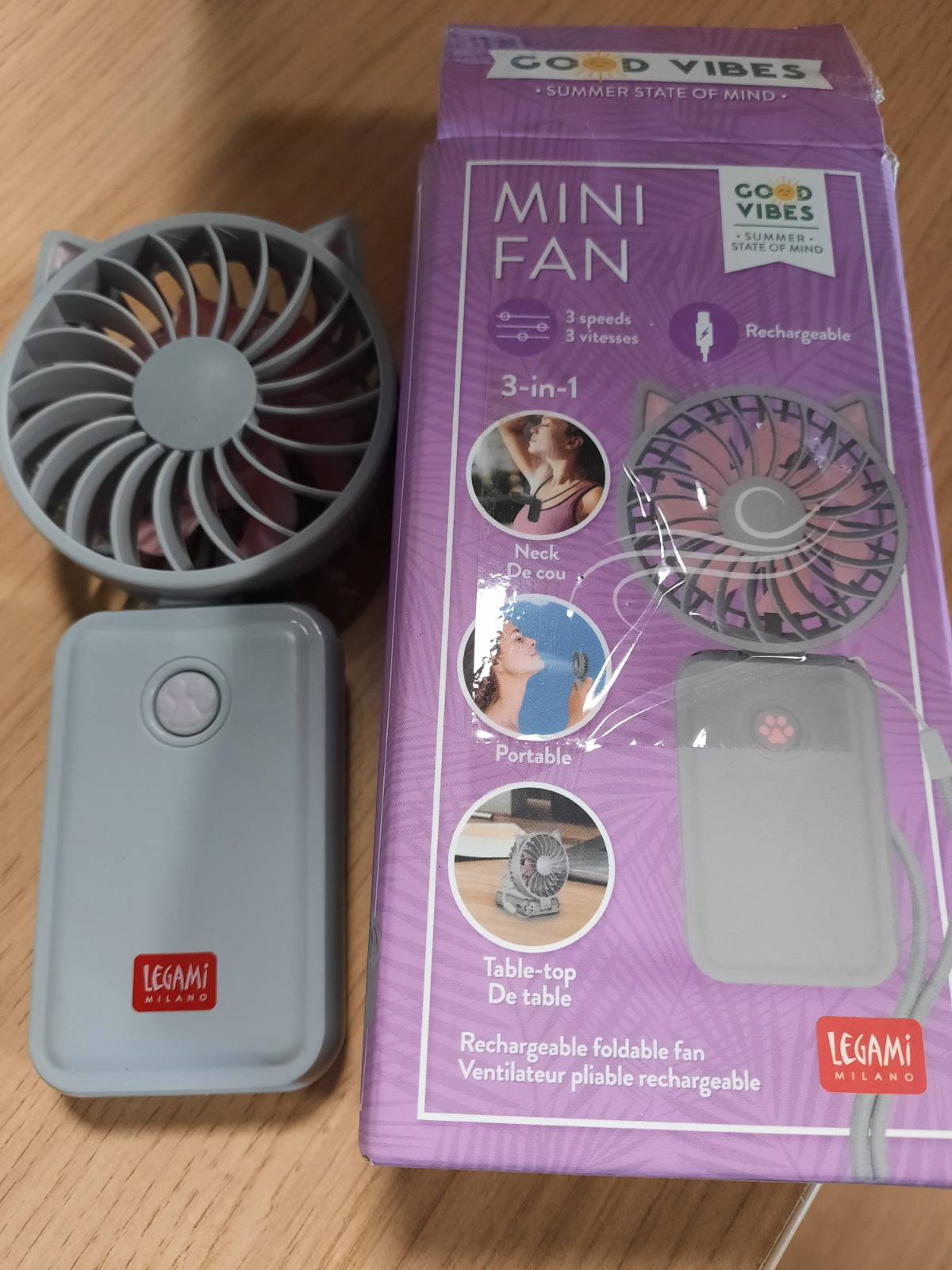 288451 - LEGAMI Ventilator Mini Portativ i Rikarikueshëm, 3 shpejtësi, 6.5 x 13.7 x 2.5 cm, kabllo Tipi-C e përfshirë