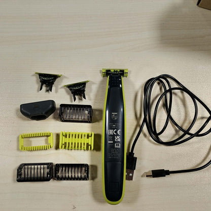 296662 - PHILIPS Prerës elektrik OneBlade 360 për fytyrën dhe trupin, 3 tehe 360, 3 krehër mjekre (1, 3, 5 mm), 1 komplet trupi, Modeli QP2824/31, Pesha: 200 g