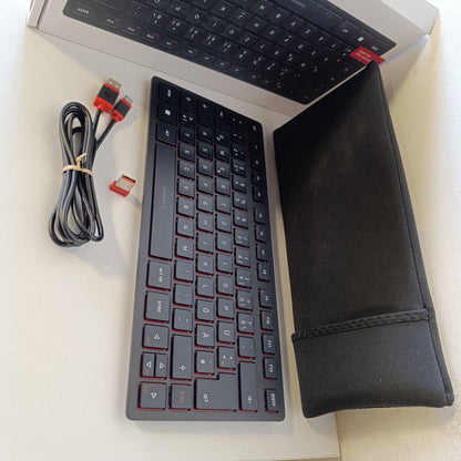 319443 - CHERRY KW 9200 MINI, Tastierë kompakte me shumë pajisje për deri në 4 pajisje, paraqitje gjermane (QWERTZ), Bluetooth, 2.4 GHz ose kabllo, e rikarikueshme, e zezë