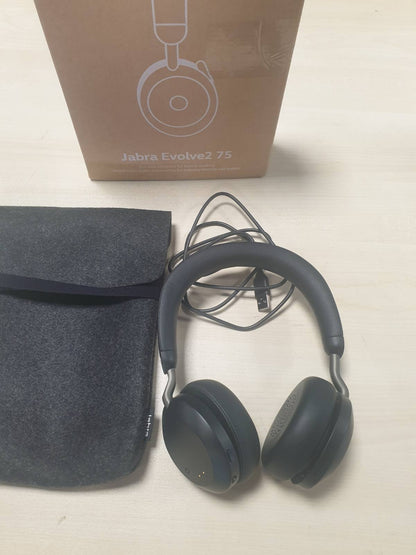 267538 - JABRA Kufje pa tel Evolve2 75 për PC me teknologji 8 mikrofonash, kufje stereo me shkumë të dyfishtë, anulim aktiv të zhurmës të avancuar, adaptor Bluetooth USB-A, kompatibilitet me MS Teams, të zeza