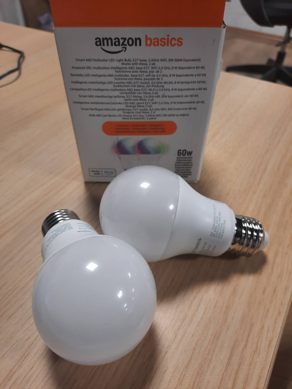 215281 - AMAZON BASICS Llambë LED inteligjente E27, 8W (ekuivalente me 60W), funksionon vetëm me Alexa, pako me 2