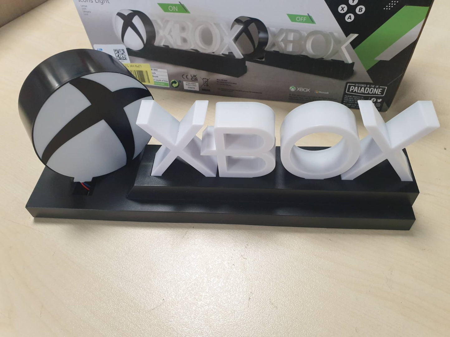 214304 - XBOX Ikonat e Xbox Drita, Përmbledhje e mallrave me logon e Xbox