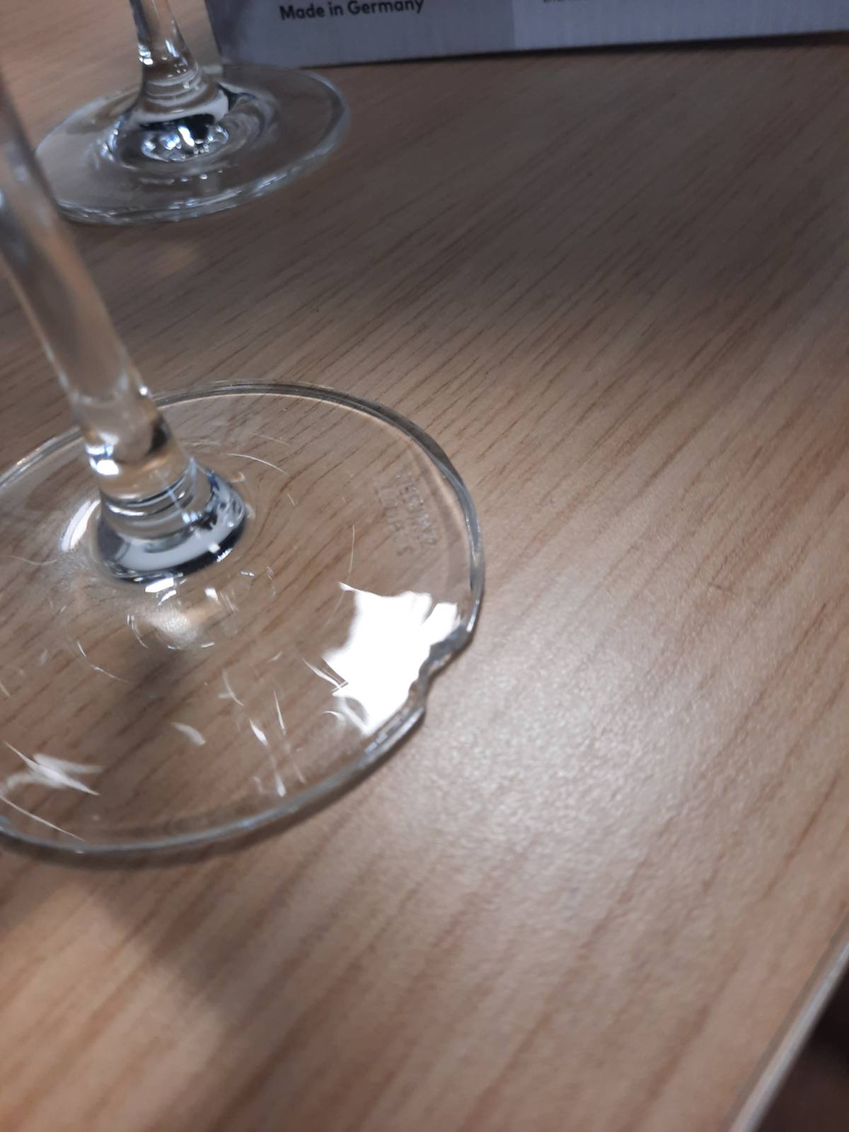 222764 - SCHOTT ZWIESEL Gota Vere të Gazuar MioVino, Set prej 4, Kristal Tritan, Lavastovilje, Prodhuar në Gjermani, Nr. Artikullit 124052