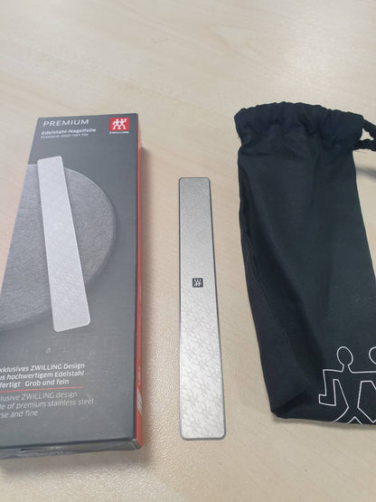 317364 - ZWILLING Limë thonjsh prej çeliku inox, 140 mm, dizajn unik i stampuar, sipërfaqe të trasha dhe të holla