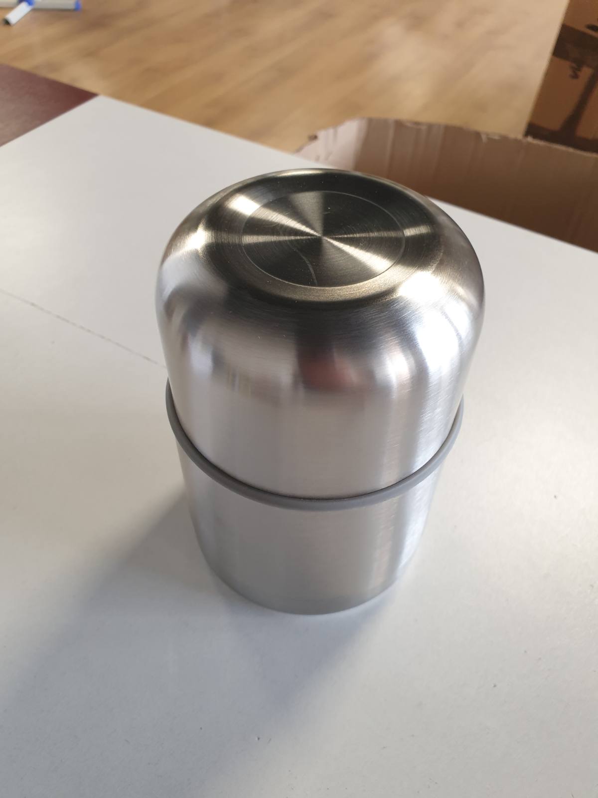 318118 - REER 90430 - Kuti ngrohjeje ushqimi prej çeliku inox me gotë, 350 ml, 1 copë (1 pako)