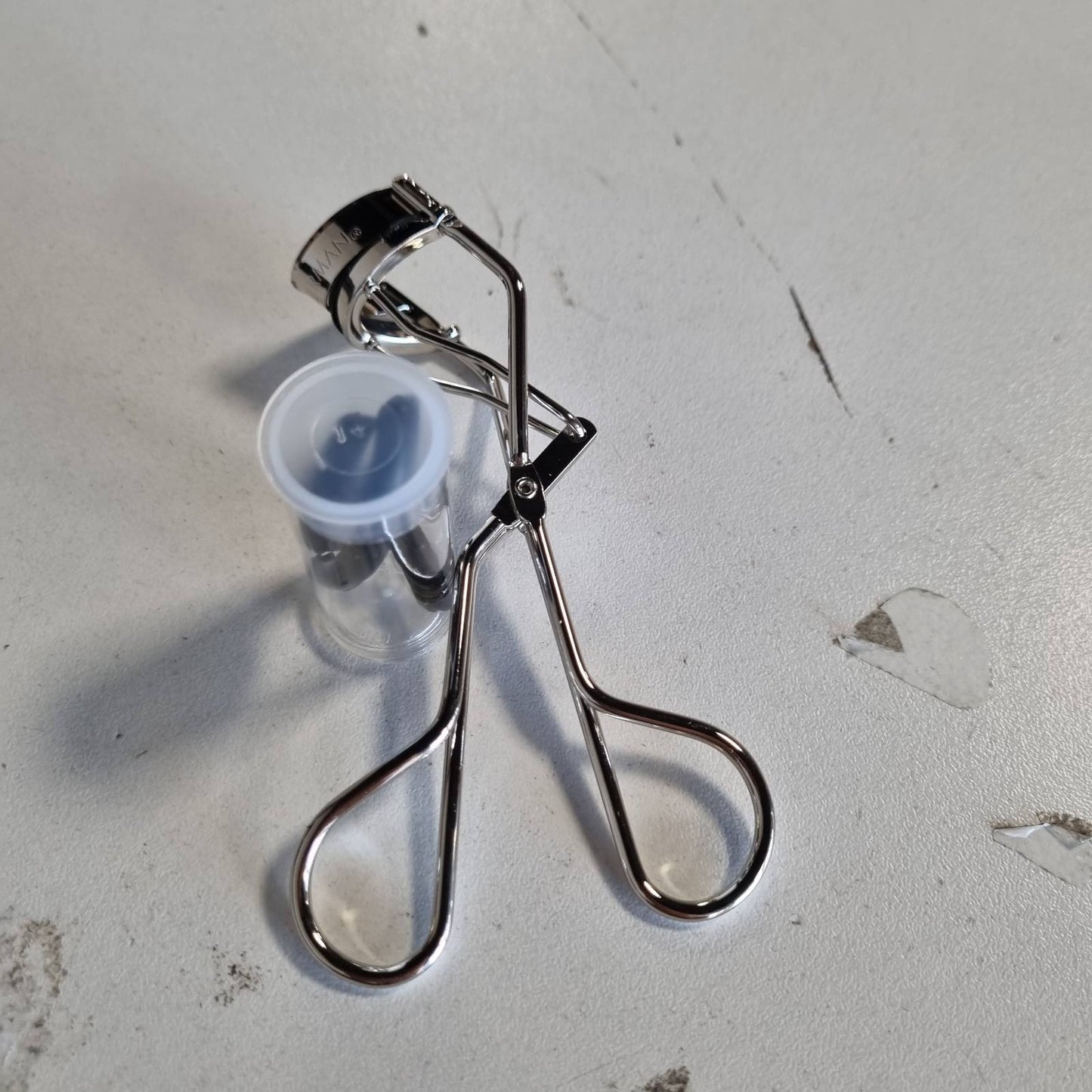 317535 - WIMPERNZANGE Klasike me Piskatore