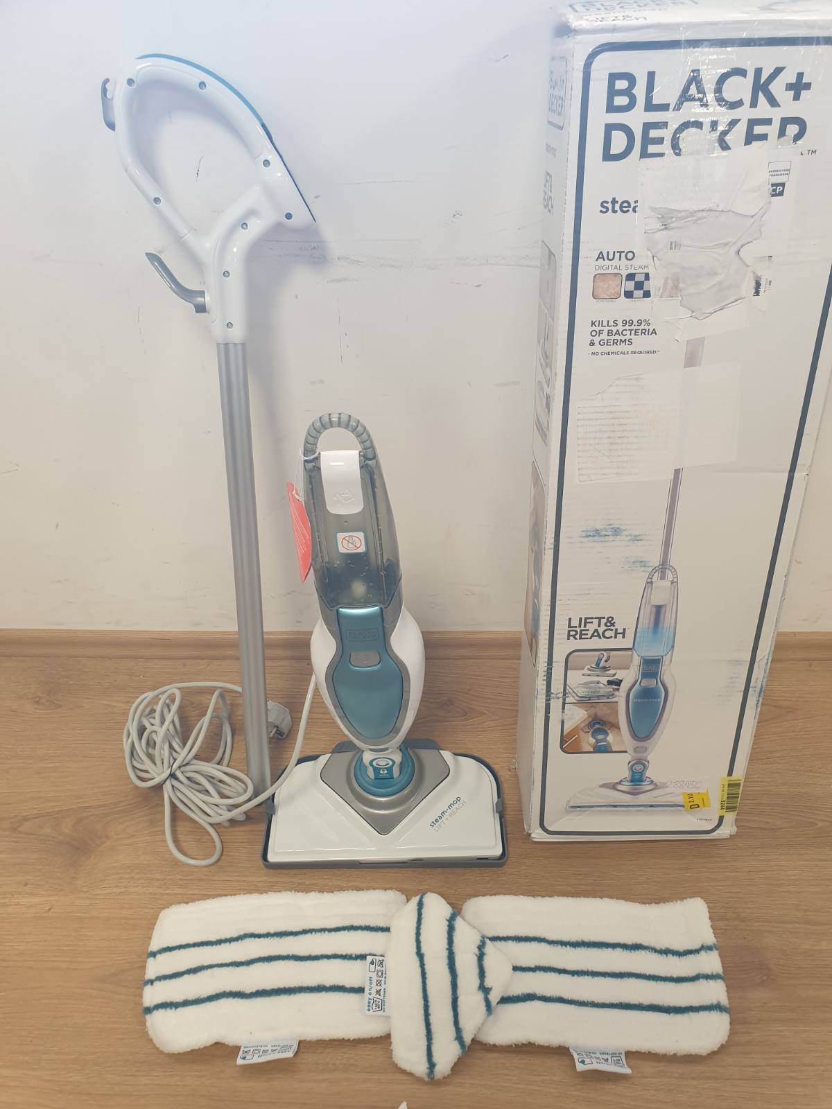 288156 - BLACK+DECKER Pastrues me avull Luksoz, Pastrues me avull në këmbë, 1600W, Rrotullohet 180°, Kokë e lëvizshme, FSM1630
