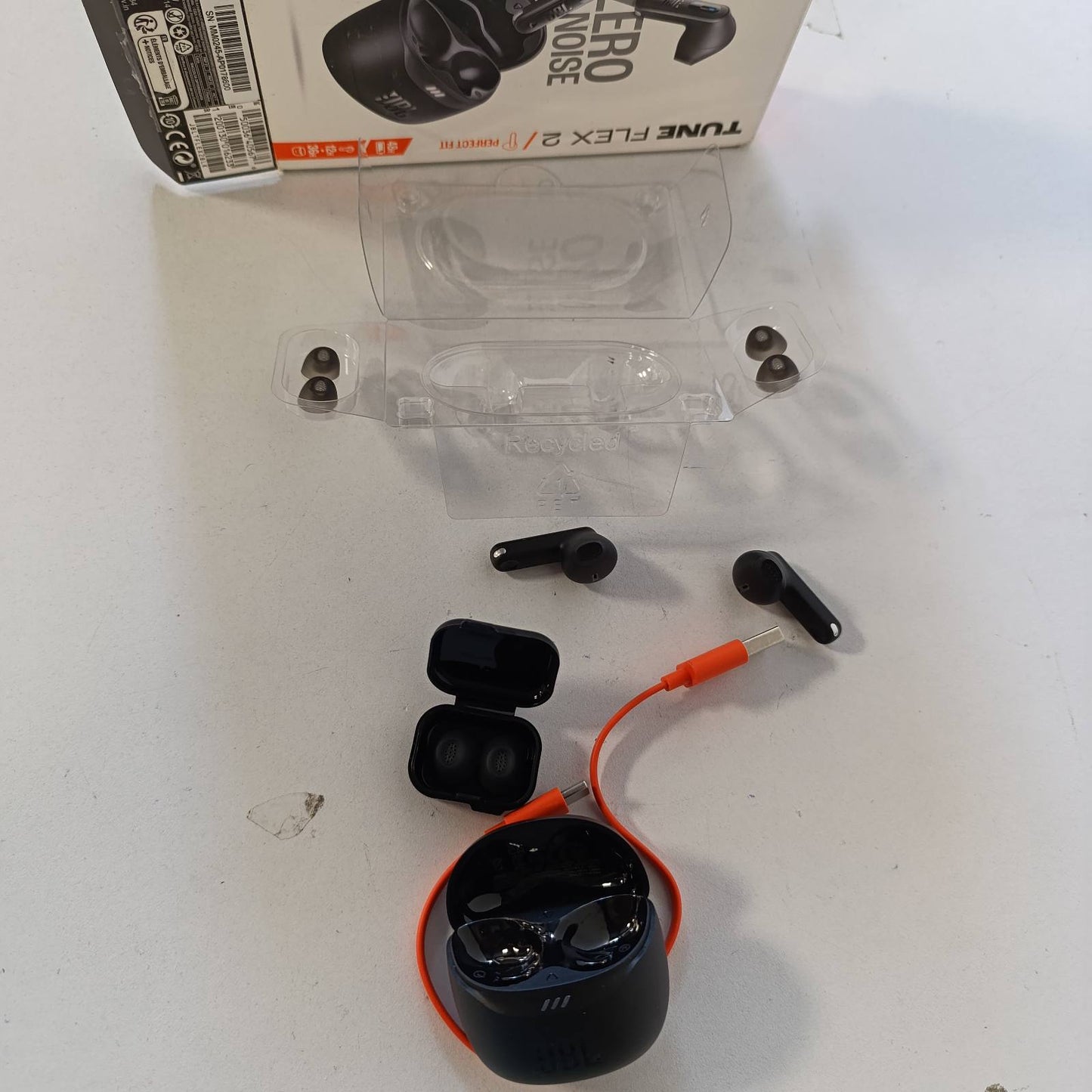 272964 - JBL TUNE FLEX 2, KUFJE PA TEL BLUETOOTH, JETËGJATËSI BATERIE 48 ORË, REZISTENCË IP54