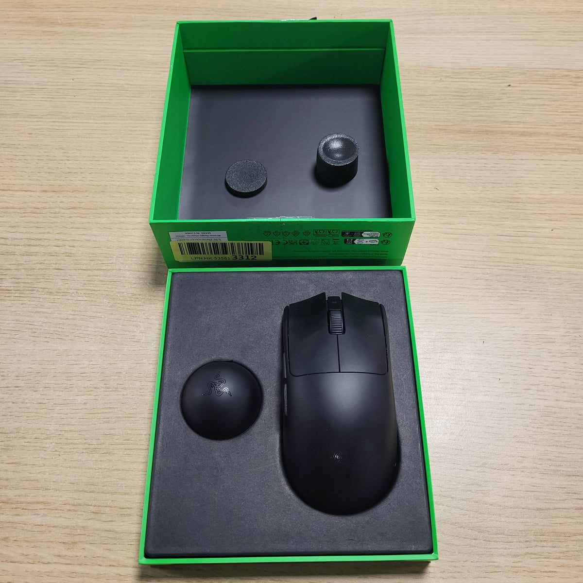 308553 - RAZER Viper V4 Pro - Maus pa tel simetrik për lojëra esports - Ultra i lehtë 49g - HyperSpeed Gen-2 deri në 8 kHz Sondazh - Sensor Focus Pro 50K - E zezë