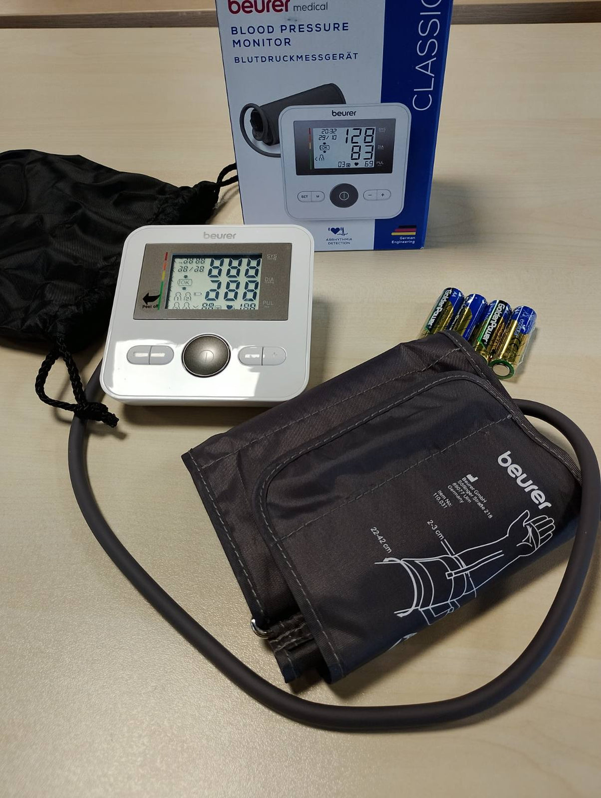 293442 - BEURER Monitor tensioni i gjakut BM 27, për krahun e sipërm, manshetë 22-42 cm, i validuar klinikisht, tregues rreziku, zbulim i aritmisë, transferim të dhënash në Apple Health