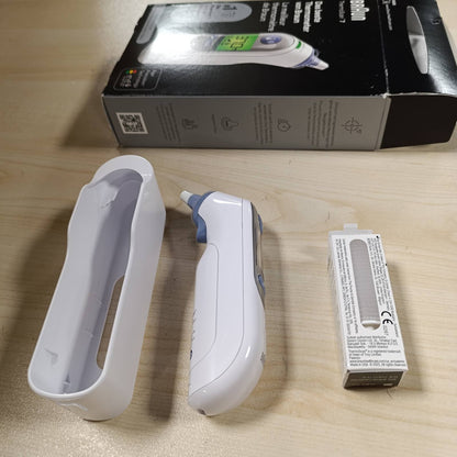 275136 - BRAUN Termometër Veshi ThermoScan 7 BRAIRT6520 | Teknologji Precizionit Age | Ekran Dixhital me Kodim Ngjyrash | Miqësor për Foshnje dhe Fëmijë të Vegjël