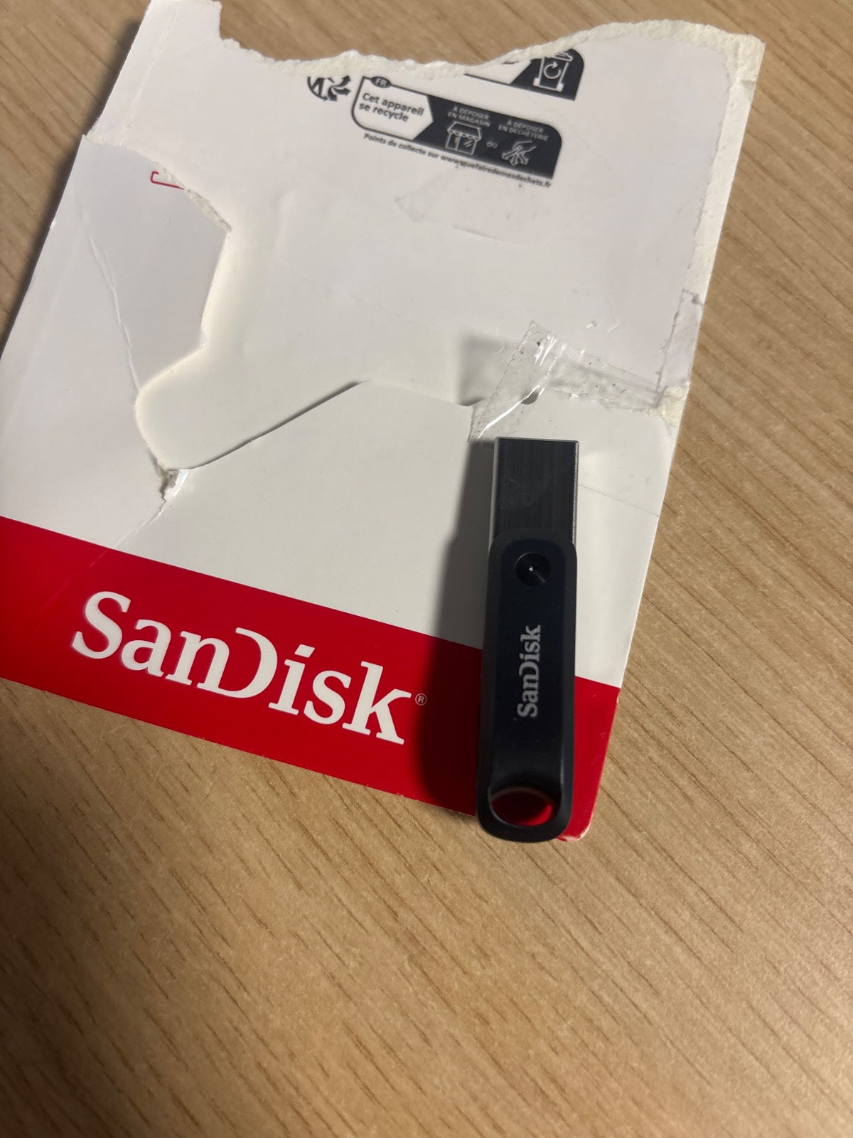 220664 - SanDisk Phone Drive 64GB – USB Type-C/USB Type-A, deri në 100MB/s – Ngjyrë e zezë
