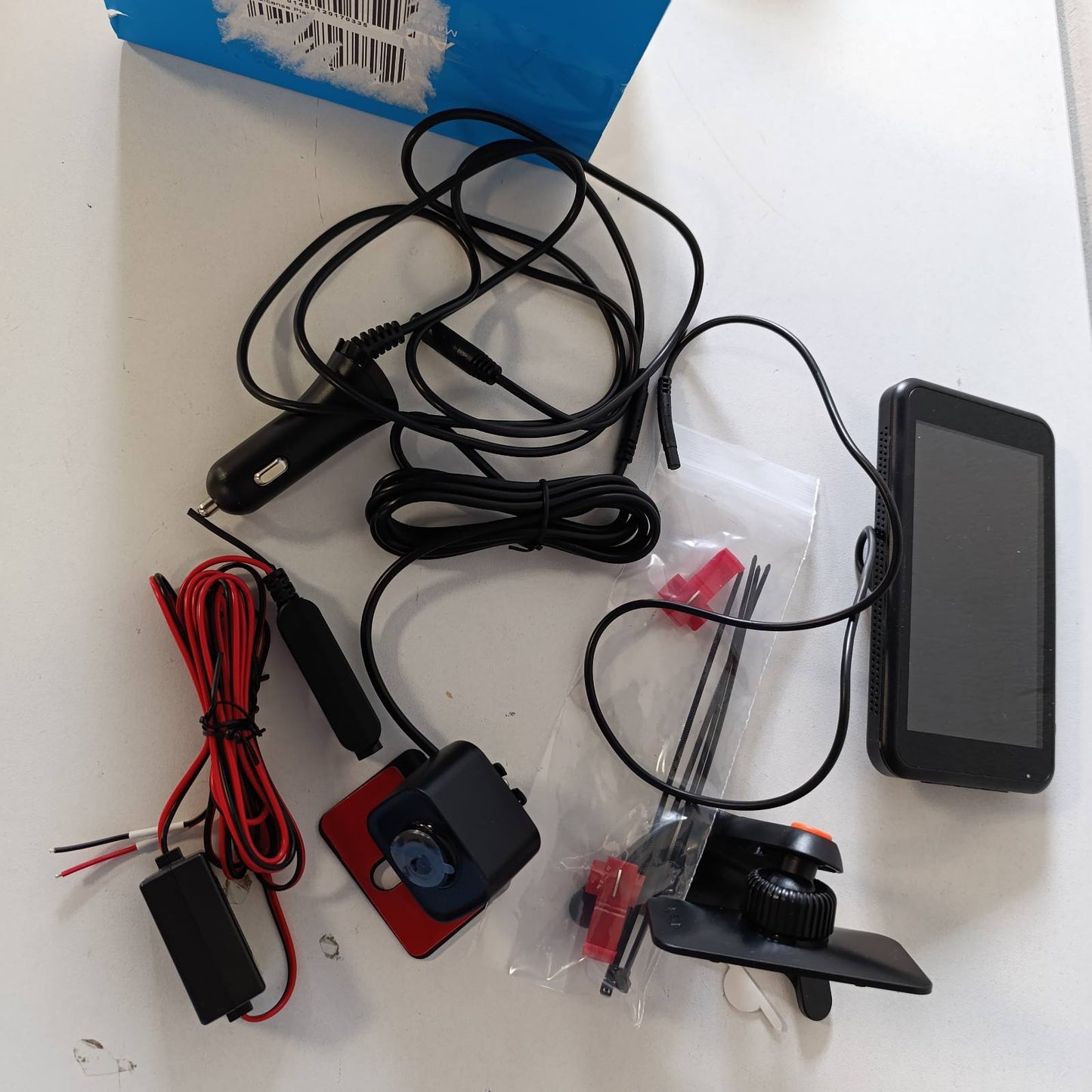 276122 - AUTO-VOX Kamera Backup Pa Tel, Monitor 5" 1080P, Dy Kanale, Instalim 30 Minuta, Transmetim Dixhital Pa Tel i Stabil, IP69K, Rezistencë ndaj Ujit, Shikim Natën, për SUV, Kamionë, Makina, Kamionçina, Rimorkio