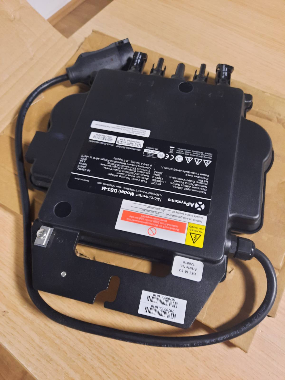 308494 - APSYSTEMS Marka DS3-S