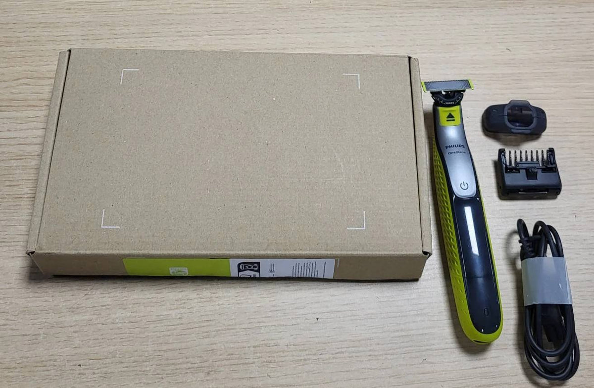 305974 - PHILIPS OneBlade 360 Hybrid Face: Makinë elektrike rroje/prerëse mjekre, me tehe 360, 2 tehe 360 për fytyrën, 1 krehër 5-në-1 i rregullueshëm (modeli QP2734/30)