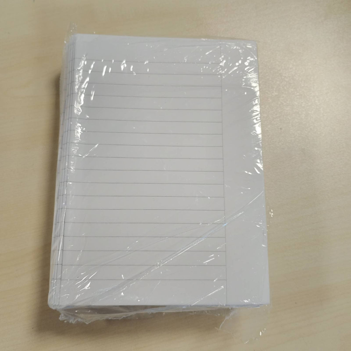 305464 - HERLITZ Letër për detyra A4 e palosur në A5, me vijëzim (vija 9), 80 g/m², 250 fletë