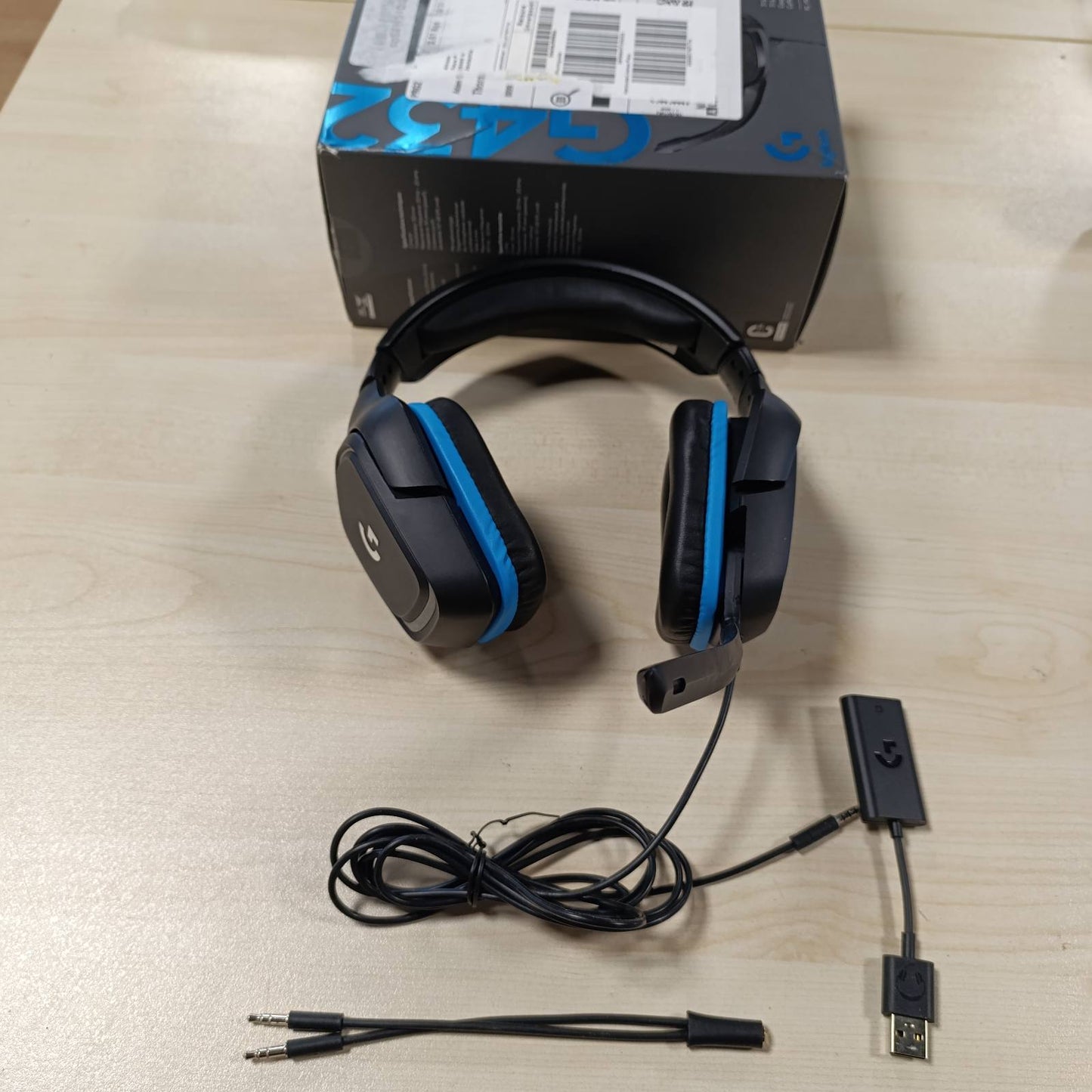 267863 - LOGITECH Kabllo për lojëra G G432 Cuffie, audio surround 7.1, DTS: x 2.0, drajver 50 mm, prizë USB 3.5 mm, mikrofon me flip-to-mute, lidhje, PC/Mac/Xbox One/PS4/Nintendo Switch, Nero/Blu