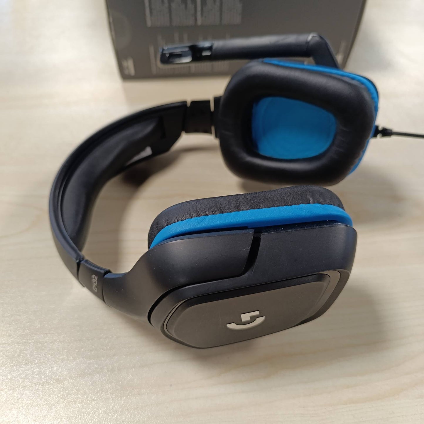 267863 - LOGITECH Kabllo për lojëra G G432 Cuffie, audio surround 7.1, DTS: x 2.0, drajver 50 mm, prizë USB 3.5 mm, mikrofon me flip-to-mute, lidhje, PC/Mac/Xbox One/PS4/Nintendo Switch, Nero/Blu