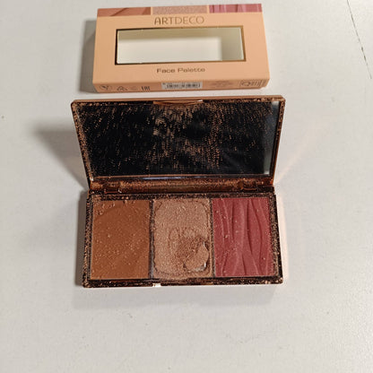 321680 - ARTDECO - Paletë për fytyrën 3-në-1 me bronzues, skuqës dhe highlighter - 1 copë