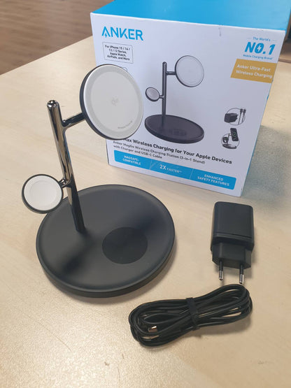 309509 - ANKER Stacion karikimi pa tel MagGo 3-në-1, mbështetëse karikimi 15W, e pajtueshme me MagSafe, çertifikuar Qi2, për iPhone 17/16/15/14, AirPods Pro, Apple Watch Ultra, me adaptor energjie USB-C dhe kabllo