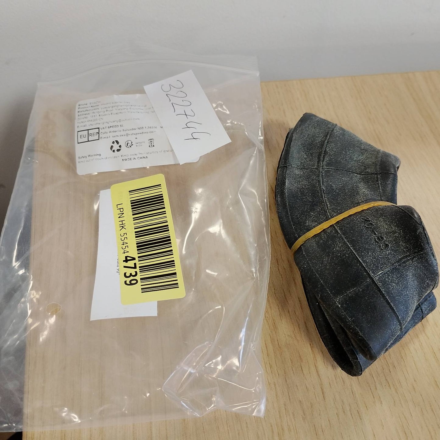 322744 - SYACHI Tub i Brendshëm i Skuterit Elektronik 200x50, Tub i Trashur 8 inç, Zëvendësim 8" x 2" për Skuterin Elektronik Xiaomi M365/Pro2/Pro/1S/Essential, me Kërcell Valvule të Përkulur, Valvul e Kënduar 90°