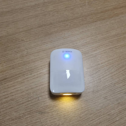 288562 - BOSCH Detektor Lëvizjeje Smart Home II [+M], për Ambientet e Jashtme dhe të Brendshme, EN Grade 2, Dritë Orientimi, Rreze Zbulimi deri në 13 m, Pajtueshëm me Matter
