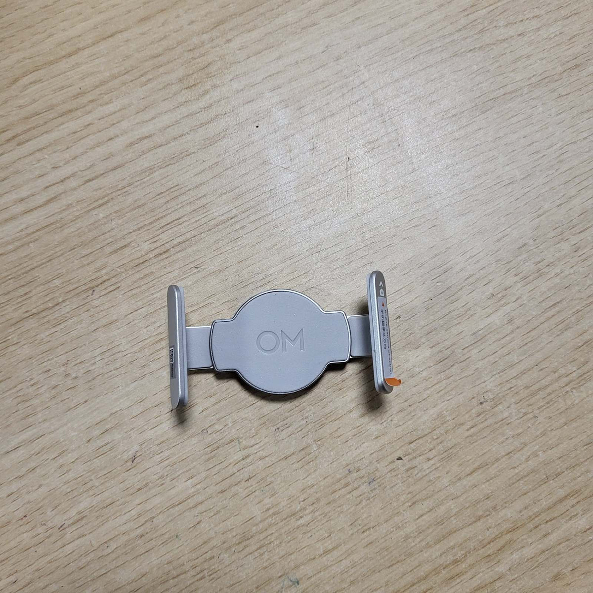 296070 - DJI KAPËSE MAGNETIKE PËR TELEFONIN OM 4
