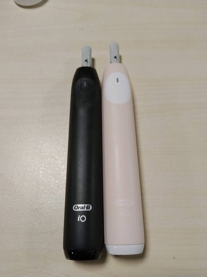 296547 - ORAL-B iO Seria 2 - Furçë dhëmbësh elektrike, përfshirë 2 koka furçe, Çantë udhëtimi — 3 mënyra pastrimi për kujdesin oral, E testuar mirë (2.2) nga STIFTUNG WARENTEST, e zezë, rozë