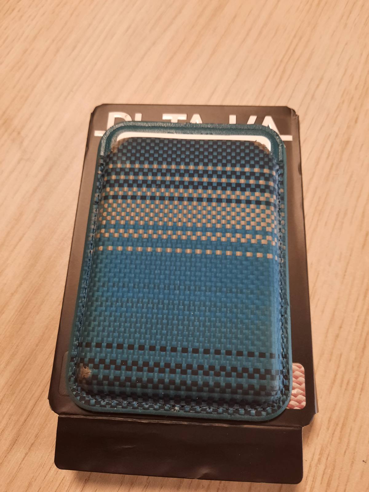 305251 - FAZA Portofol Ultradünn Mondaufgang i pajtueshëm me Magsafe