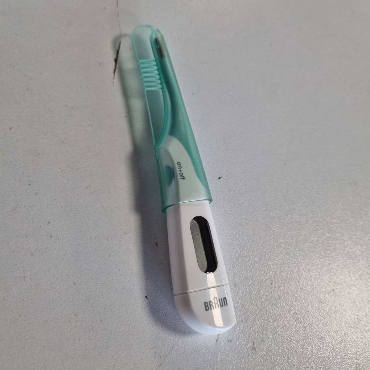 303838 - BRAUN Termometër dixhital me shpejtësi të lartë PRT1000 | Shkop dixhital për vende të ndryshme | Oral, Rektal ose Nën sqetull | I përshtatshëm për foshnje dhe fëmijë
