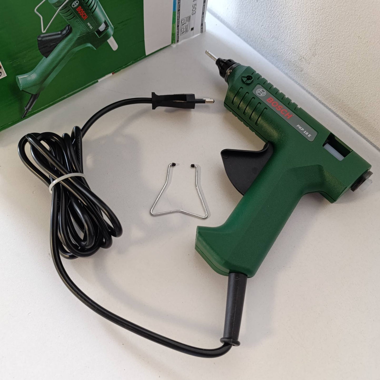 322409 - BOSCH 603264503 - Pistoletë ngjitëse, 240V, e gjelbër