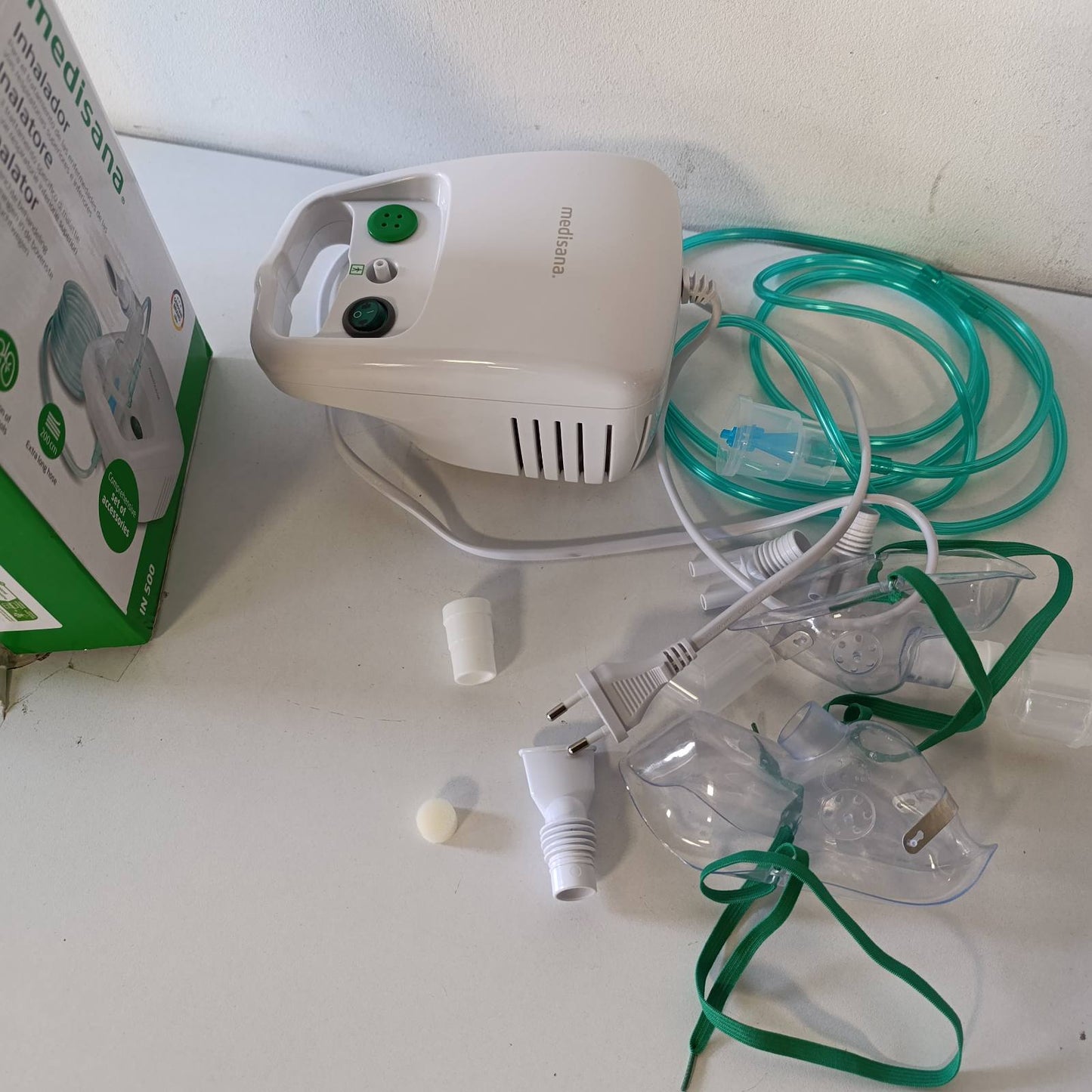 289602 - MEDISANA Inhalator IN 500, pajisje inhalimi me grykë dhe maskë