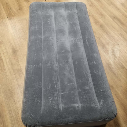 288735 - INTEX Dyshek me ajër DuraBeam për 1 person 99x191x30 cm, maks. 136 KG, me pompë elektrike USB të integruar, material Fiber-Tech