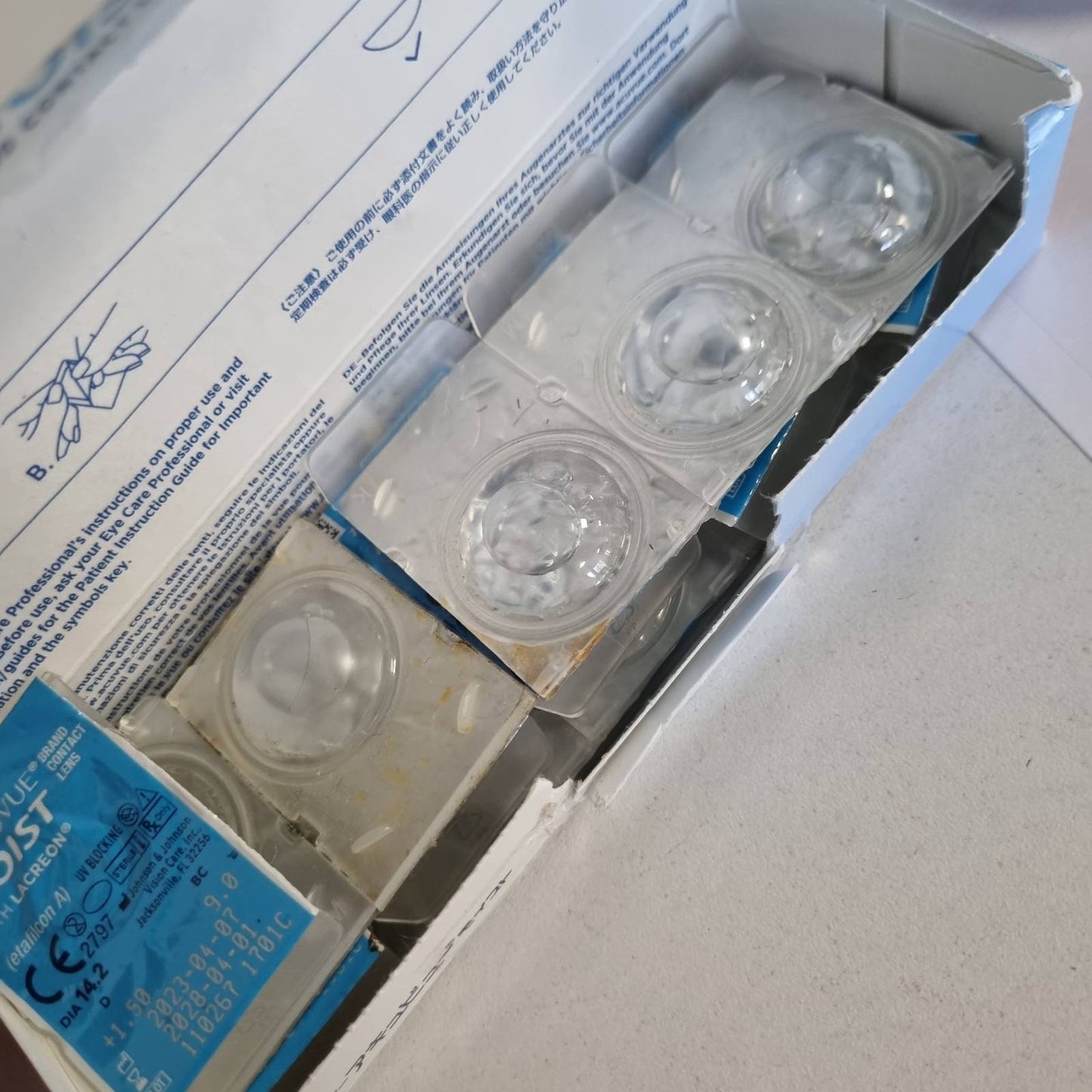321165 - ACUVUE MOIST Lente kontakti ditore 1-Ditëshe për sy të ndjeshëm, 1.75 dioptri, BC 9, 30 lente, Mbrojtje UV