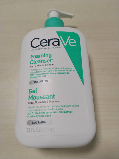 306655 - CERAVE Pastrues me xhel shkumë, Pastrues i butë për fytyrën, Teksturë xheli shkumë, Hidraton dhe largon yndyrën e tepërt, Ceramide dhe acid hialuronik, Lëkurë normale deri e kombinuar, Pa aromë