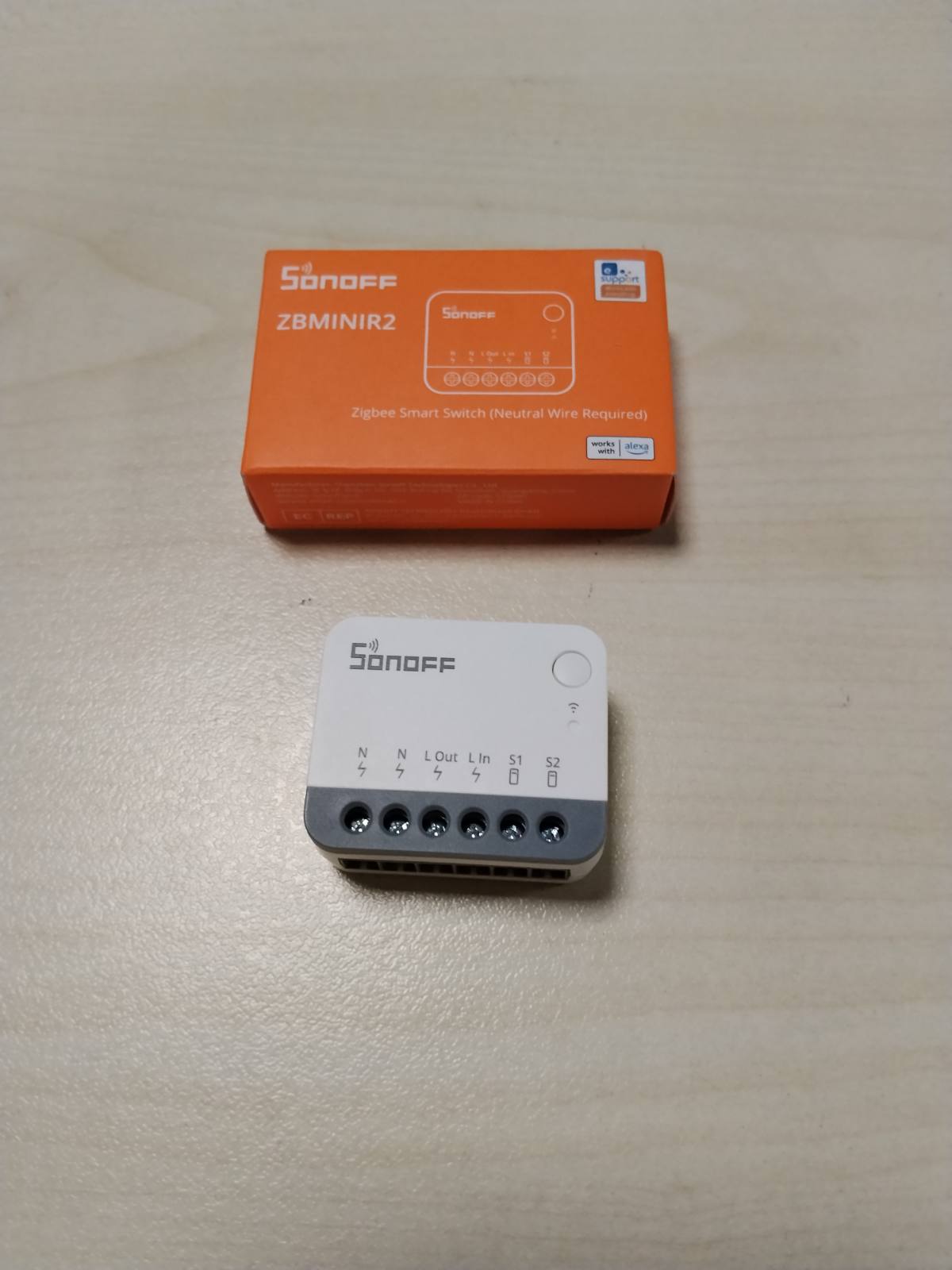 322669 - SONOFF Ndërprerës inteligjent ZBMINIR2, Ndërprerës drite Smart Switch 3.0, Funksionon me Alexa dhe Google Home, Kërkohet qendër, Kërkohet teli neutral