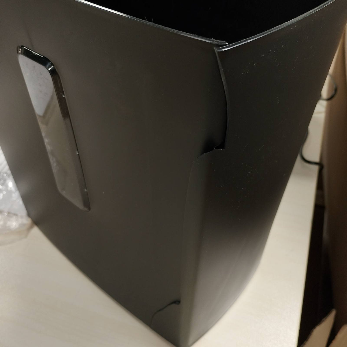305244 - FELLOWES Copëzues letre FS-8C, Kapëse, Kosh 15L, Prerje kryq, 8 fletë, Përdorim personal, E zezë, 5013801