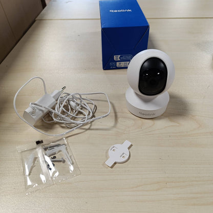 322347 - REOLINK Kamera Mbikëqyrjeje e Brendshme 2K E1 4MP, Pamje 360°, Wi-Fi 2.4 GHz, Ndjekje Automatike, Bisedë Dypalëshe