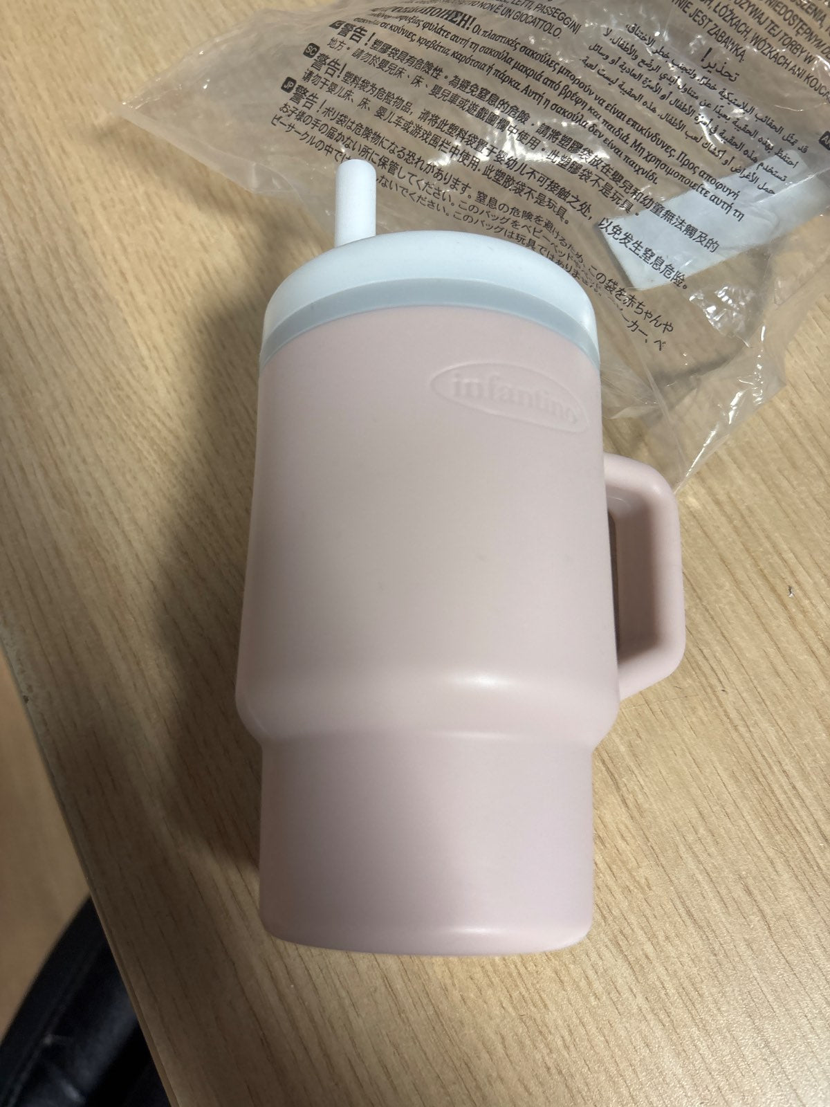 290222 - INFANTINO Gota Ime e Parë, gotë e vogël me pipëz që nuk rrjedh, dorezë për fëmijët, inkurajon pirjen, 255 ml, Pirouette