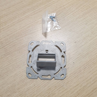 320745 - DIGITUS Paneli i përparmë për priza rrjeti modulare, 2 porta, kënd 45 gradë, prizë bosh pa kornizë dhe pllakë mbuluese, Gri