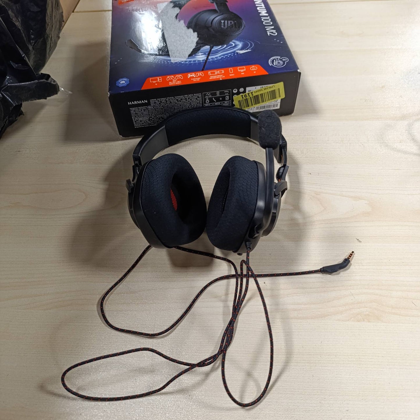 276566 - JBL Kufje për Lojëra Quantum 100M2, JBL QuantumSOUND Signature, prizë 3.5 mm, mikrofon të shkëputshëm, të zeza