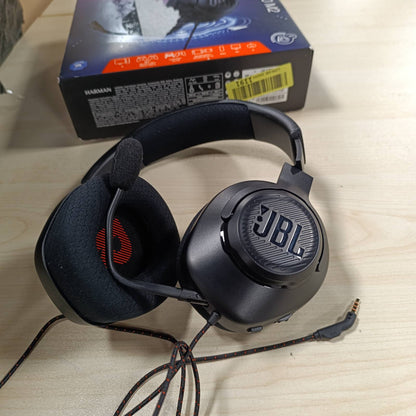 276566 - JBL Kufje për Lojëra Quantum 100M2, JBL QuantumSOUND Signature, prizë 3.5 mm, mikrofon të shkëputshëm, të zeza
