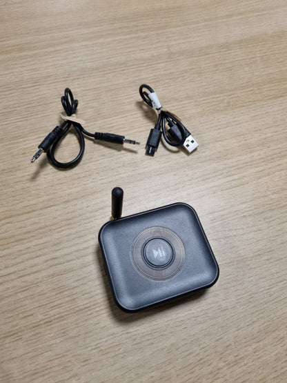 273536 - HAMA Përshtatës Bluetooth për sisteme stereo dhe altoparlantë, marrës Bluetooth, hyrje aux 3.5 mm, furnizim energjie USB-A – USB-C, vend për microSD, çiftëzim automatik për dy telefona