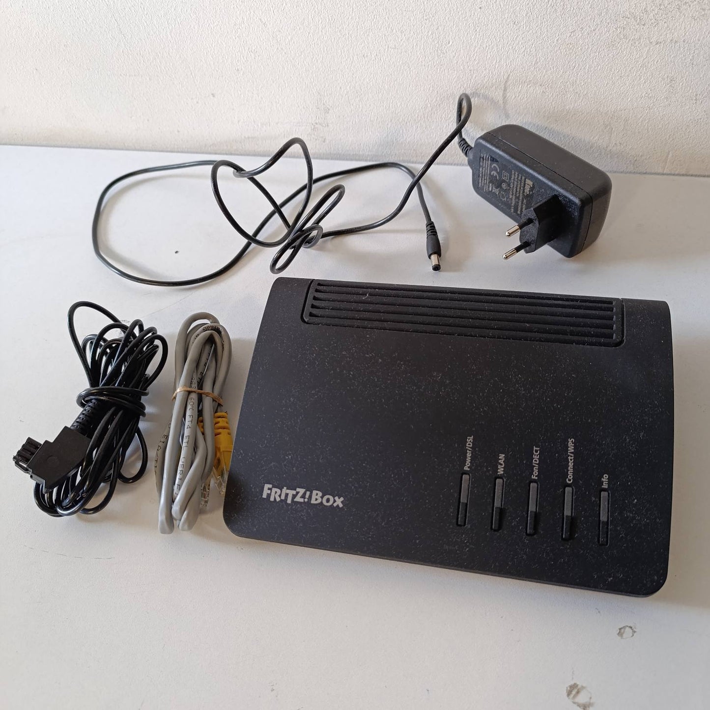 272903 - AVM Router FRITZ!Box 7530 WLAN AC+N, DSL/VDSL 866 Mbps (5GHz) dhe 400 Mbps (2.4 GHz), i Zi (I Rinovuar)