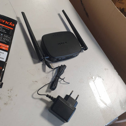 273263 - TENDA Router 4G03 Pro LTE, Kartë SIM për Router WiFi Mobile (4G Cat4 deri në 150 Mbps, 300 Mbps 2.4GHz), Porta USB-DC dhe LAN/WAN, Plug and Play, deri në 32 pajisje, Kontroll Prindëror