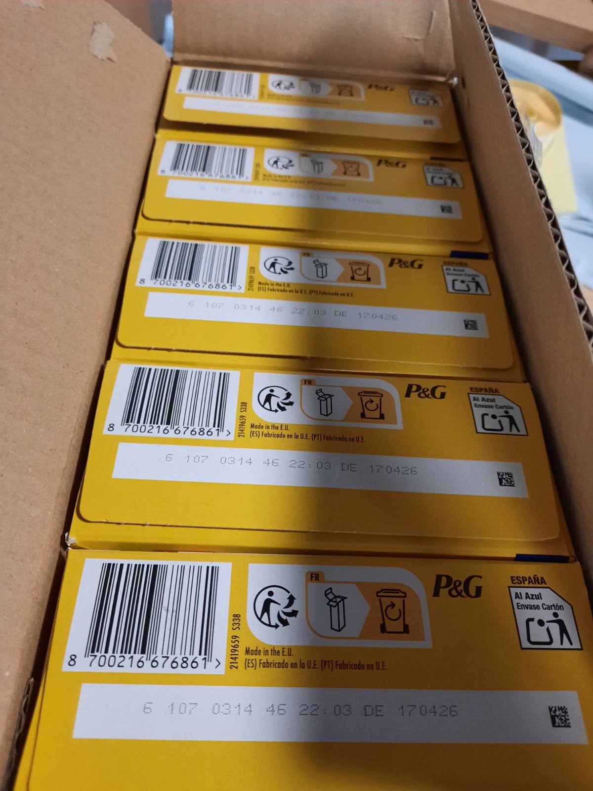 321472 - SWIFFER Pako Mbushëse për Fshesë me Vaj, 25 peceta (5x5), me aromë Febreze
