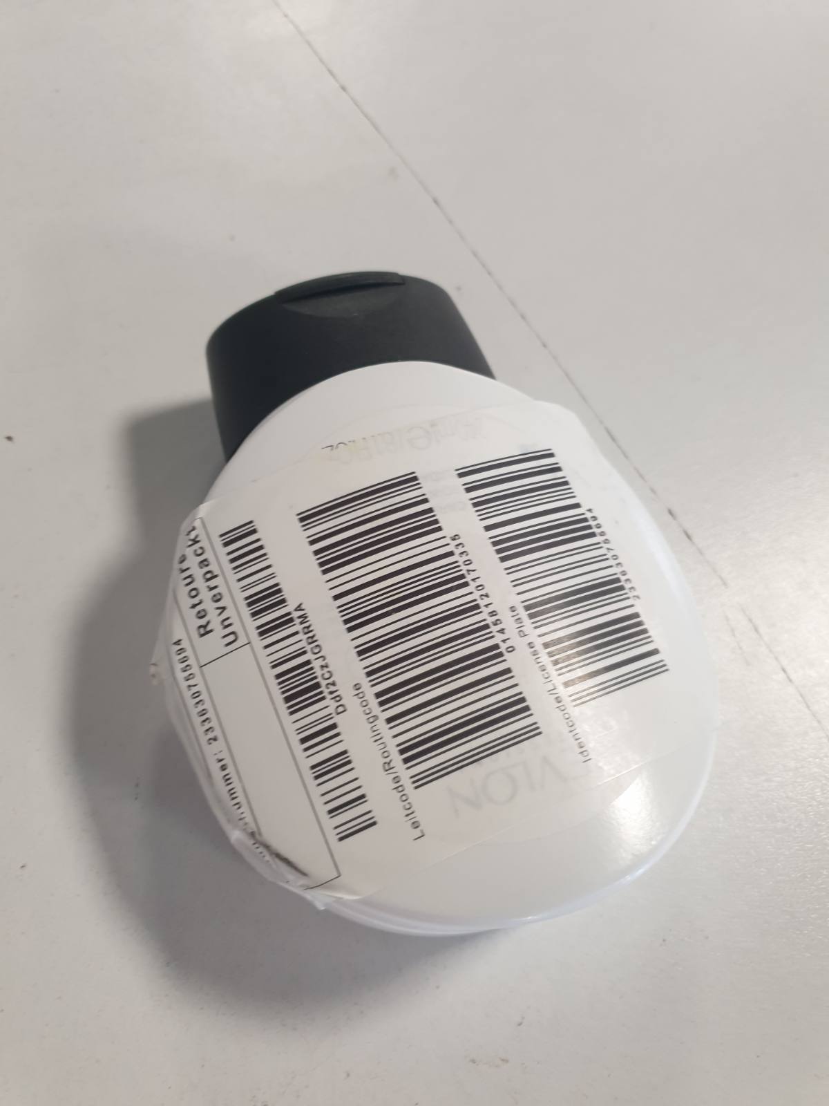 275588 - REVLON FILTRA PROFESIONALE NGJYROSËSE 931 Bezhë e Çelët, 240 ml, Maskë ngjyrosëse me INSTA-PIC-TECHNOLOGY