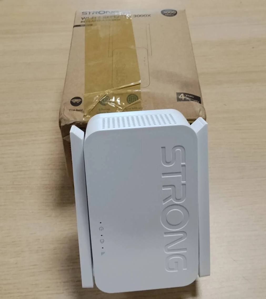 295680 - STRONG Përsëritës WiFi 6 AX3000, Amplifikator WiFi me Dy Banda