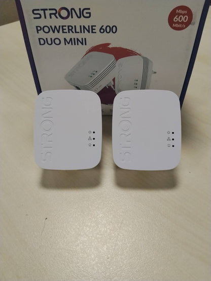 308722 - Set adaptorësh POWERLINE Strong AV600 Mbit/s, portë LAN 100 Mbit/s